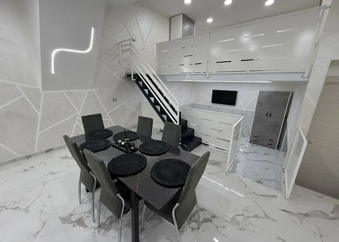 Re Ladislao Apartment